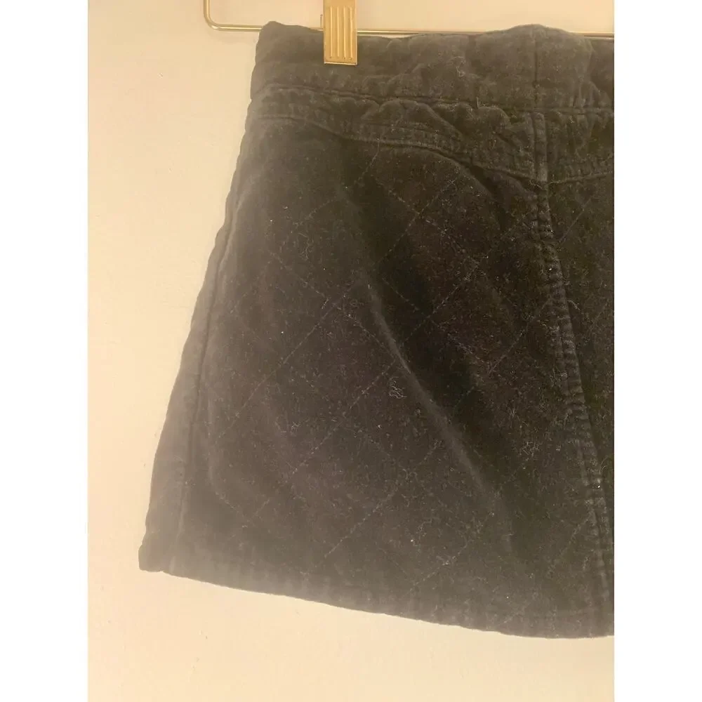 GYMBOREE Girl’s Tre Chic Quilted Velvet Skort / Size: 5